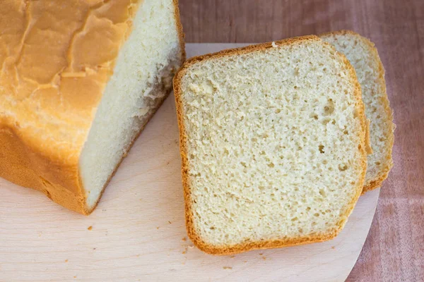 Sliced Slices Fresh White Bread Baked Electric Bread Maker Homemade — Stock Photo, Image