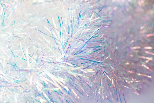 Fundo Festivo Natal Tinsel Brilha Cores Diferentes Luz Das Luzes — Fotografia de Stock