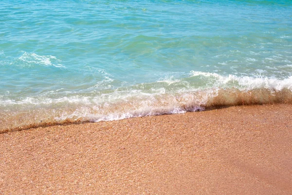 Onda Mar Corre Sobre Areia Férias Verão Viagens Turismo — Fotografia de Stock