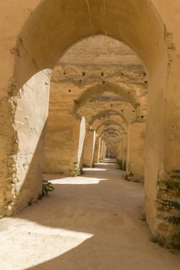Meknes Kraliyet ahırında Arcade