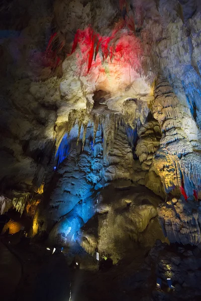 Prometheus mağara Tskaltubo yakın