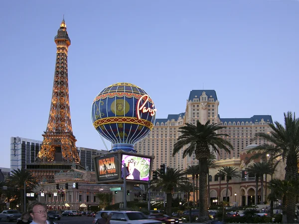 Las Vegas Boulevard en Eifell toren Restaurant Stockfoto