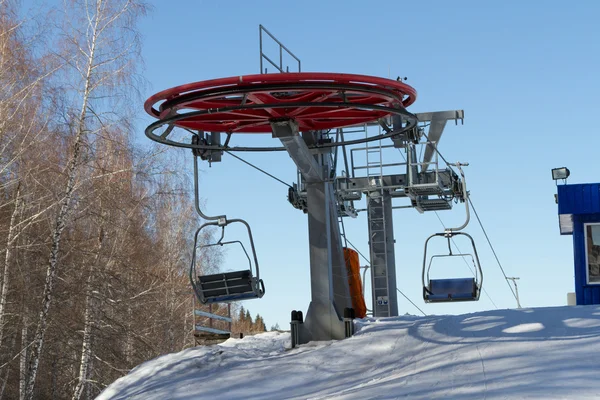 Kayak merkezinde sandalye kaldırma — Stok fotoğraf