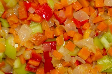 çeşitli dilimlenmiş sebze