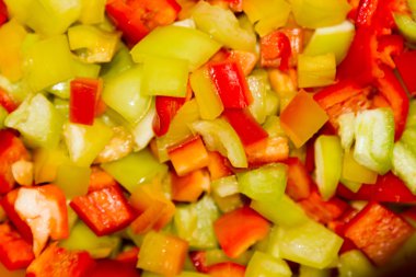 dolmalık biber dilimlenmiş