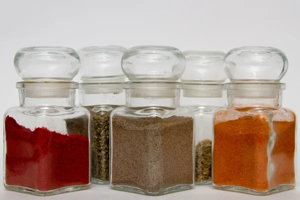 cam baharat kavanozları