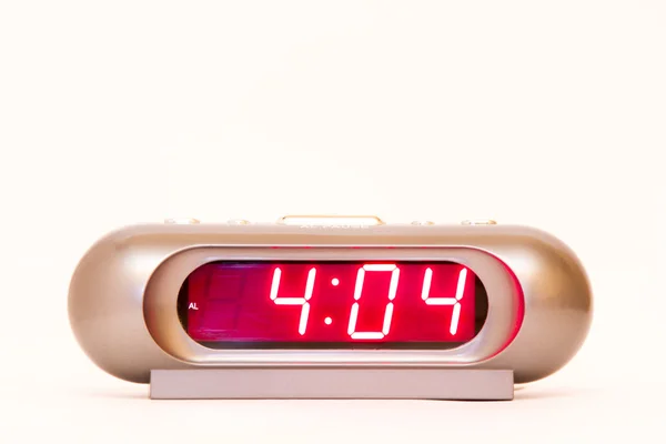 デジタル時計 4:04 — ストック写真