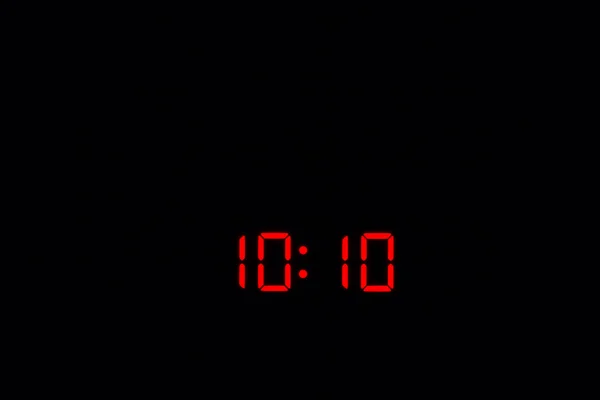 Digitale horloge 10:10 — Stockfoto