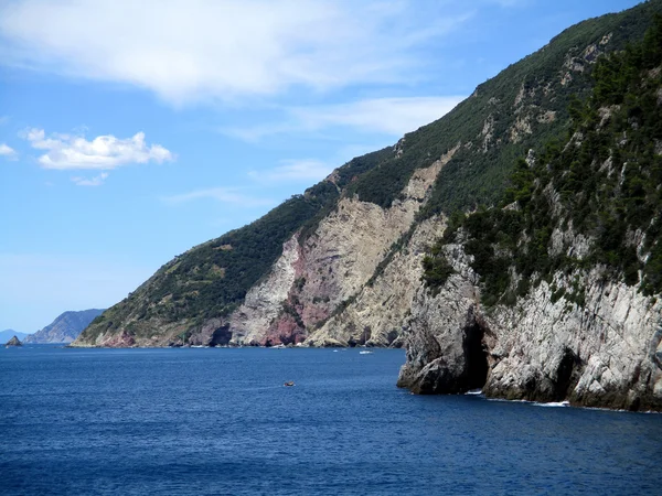 Bovenaanzicht van de kustlijn rond Portovenere q — Stockfoto