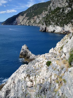 Sahili ve Denizi çevresinde Portovenere l görünümü
