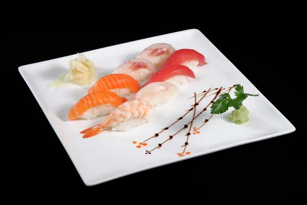 Varios sushi en el plato — Foto de Stock