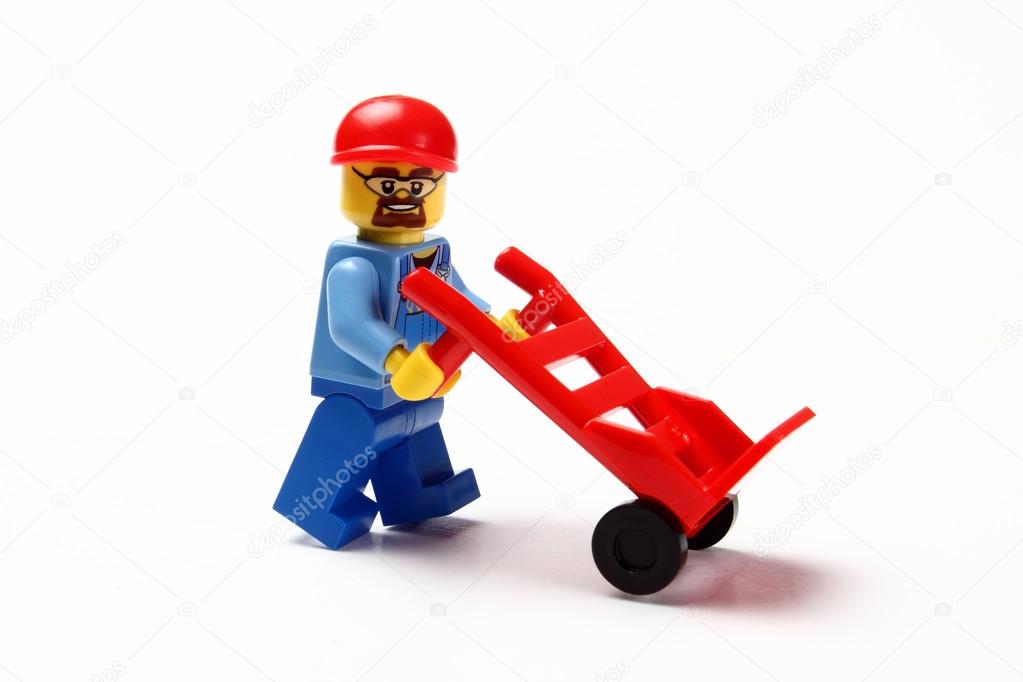 toy man whit hand truck c