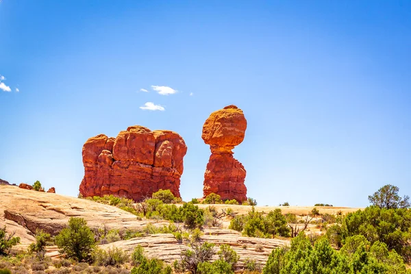 Balanced Rock Und Nahe Gelegene Felsformationen Arches National Park Utah — Stockfoto