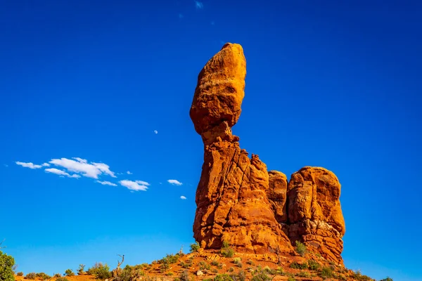 Balanserad Klippa Arches Nationalpark Utah — Stockfoto