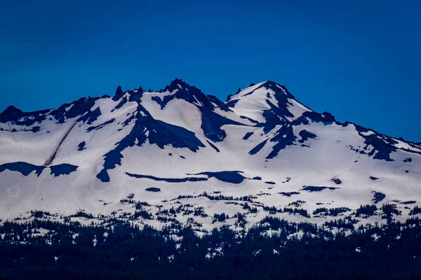 Vista Cerca Desde Odell Lake Diamond Peak Que Volcán Los —  Fotos de Stock