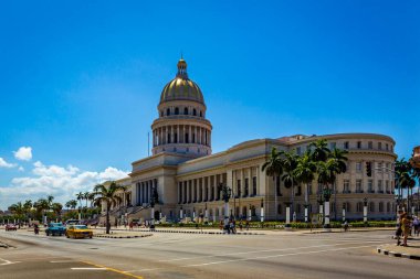 El Capitolio, Küba 'nın başkenti Havana' da en çok ziyaret edilen yerlerden biridir (Capitolio Nacional de La Havana).