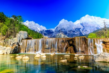 Lijiang: Jade Dragon Snow Mountain clipart