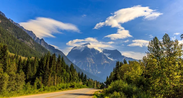 Mount Robson — Zdjęcie stockowe