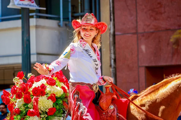 Portland Grand Parade kwiatowy 2015 — Zdjęcie stockowe