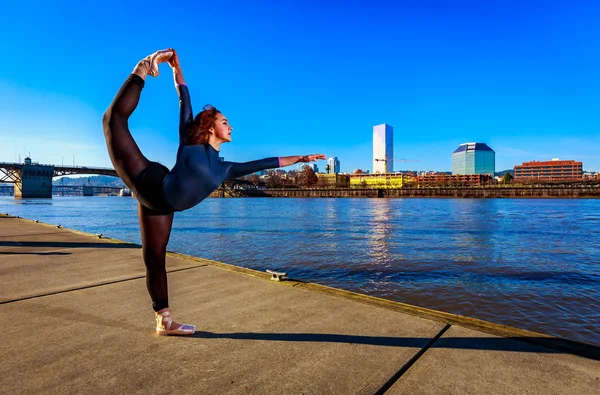 Urban Ballerina i Portland — Stockfoto