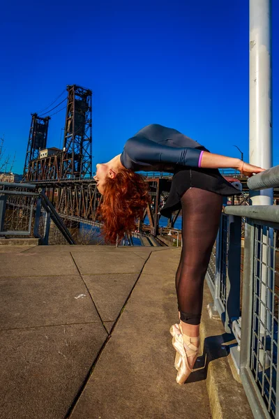 Urban Ballerina i Portland — Stockfoto