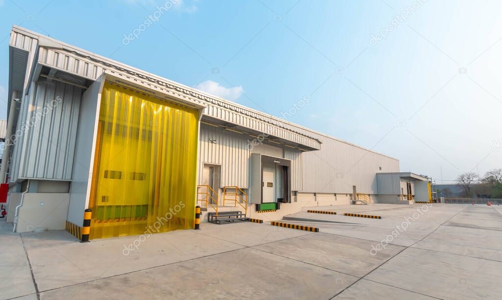 New logistics centre for food warehouse freezer 