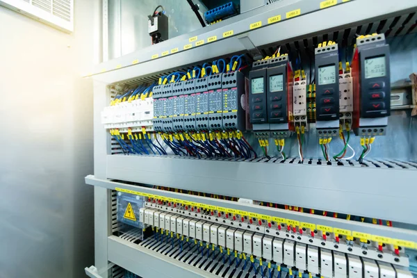 Electric Control Panel Enclosure Power Distribution Electricity Uninterrupted Electrical Voltage — Stock Photo, Image