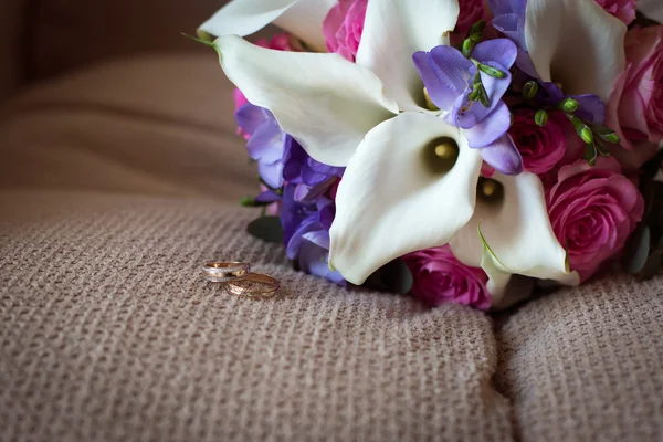 Wedding Bridal bouquet — Stock Photo, Image