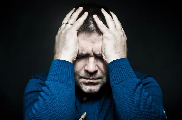 Portrait d'un jeune homme frustré — Photo