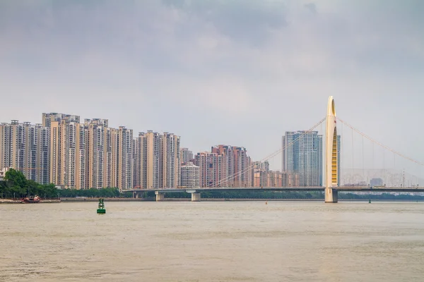Guangzhou, China, Brücke — Stockfoto