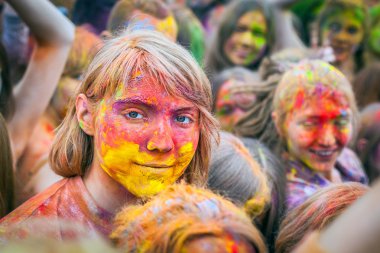 Holi festival renkler