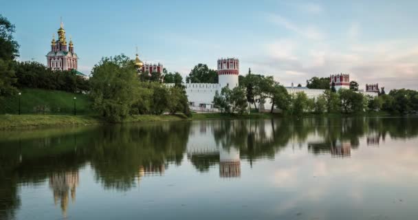 Monastero Novodevichy Parco Tramonto Mosca Russia Punto Riferimento Complesso Religioso — Video Stock