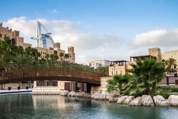 Dubai Burj Arab Hotel Och Souk Madinat Jumeirah Market Förenade — Stockfoto