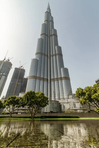 Dubai Emiratos Árabes Unidos 2020 Burj Khalifa Tower Rascacielos Lago — Foto de Stock