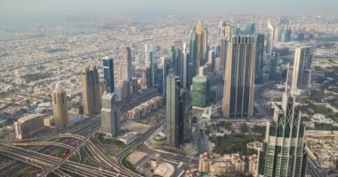 Gün batımında Dubai 'de zaman aşımı