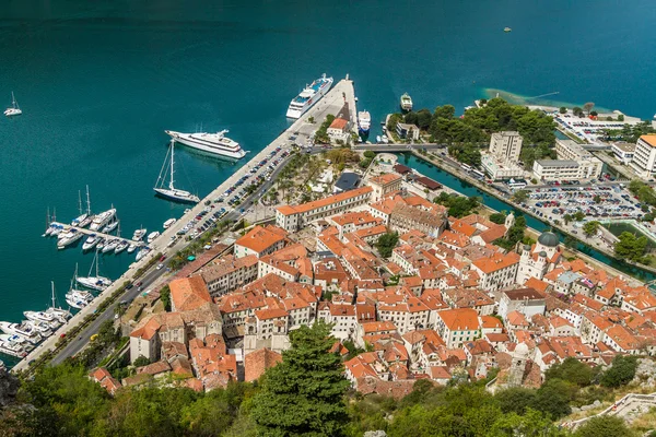 Kotor, weergave van bovenaf — Stockfoto