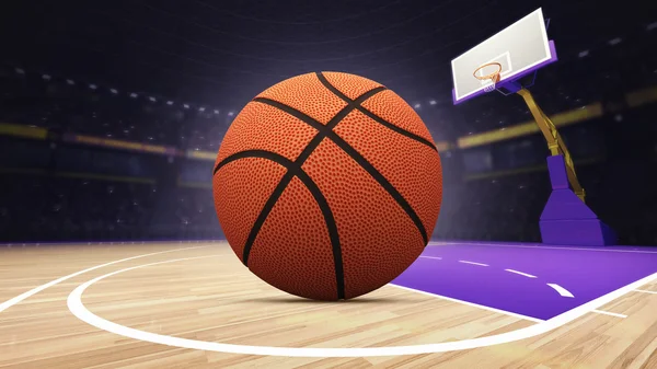 Bola de basquete na quadra de basquete na arena — Fotografia de Stock