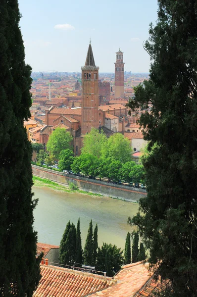 Bekijken van de oude stad Verona, Italië — Stockfoto