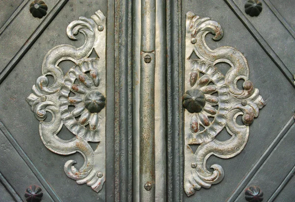 Stare drzwi w Pradze — Zdjęcie stockowe