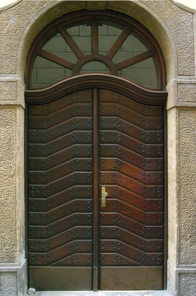 Old door in Prague — Stock Photo, Image