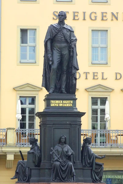 Monumento de Frederico Augusto II, Rei da Saxónia . — Fotografia de Stock