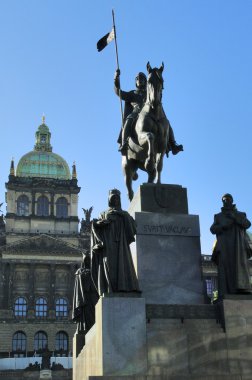 Wenceslas Square, Prag bronz heykel grubu