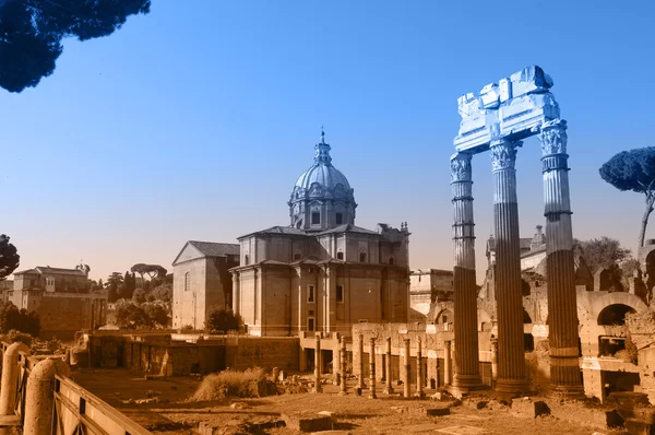 Twee kleuren ansichtkaart met uitzicht op Rome — Stockfoto