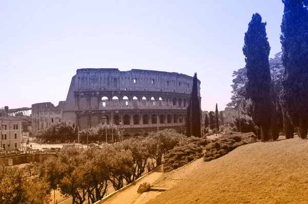 Twee kleuren ansichtkaart met uitzicht op Rome — Stockfoto