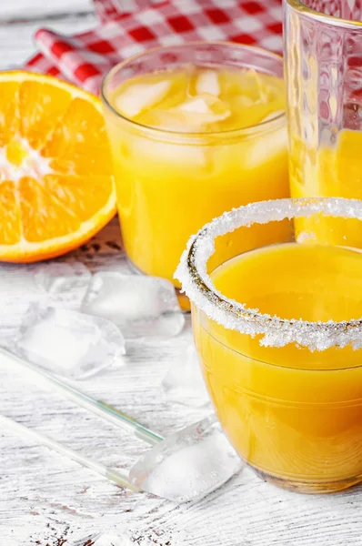 Fresh orange juice — Stock Photo, Image