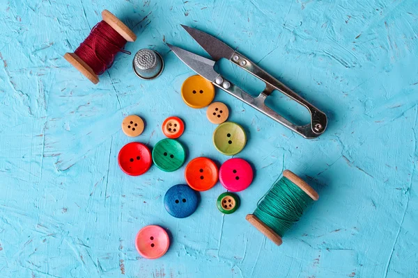 Botões de plástico coloridos — Fotografia de Stock