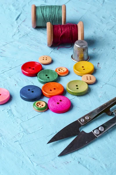 Boutons plastiques colorés — Photo