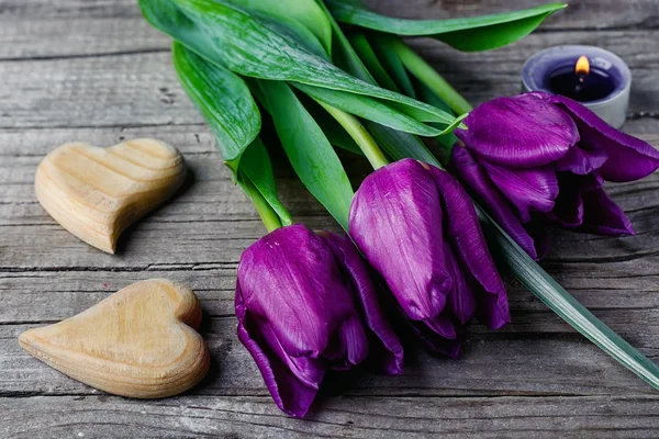 Tulpe und Herzen — Stockfoto