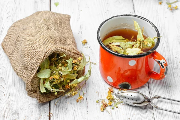 Tea with dry Linden — Stock Photo, Image