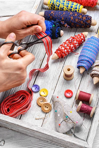 Schneiderwerkzeuge für Handarbeiten — Stockfoto